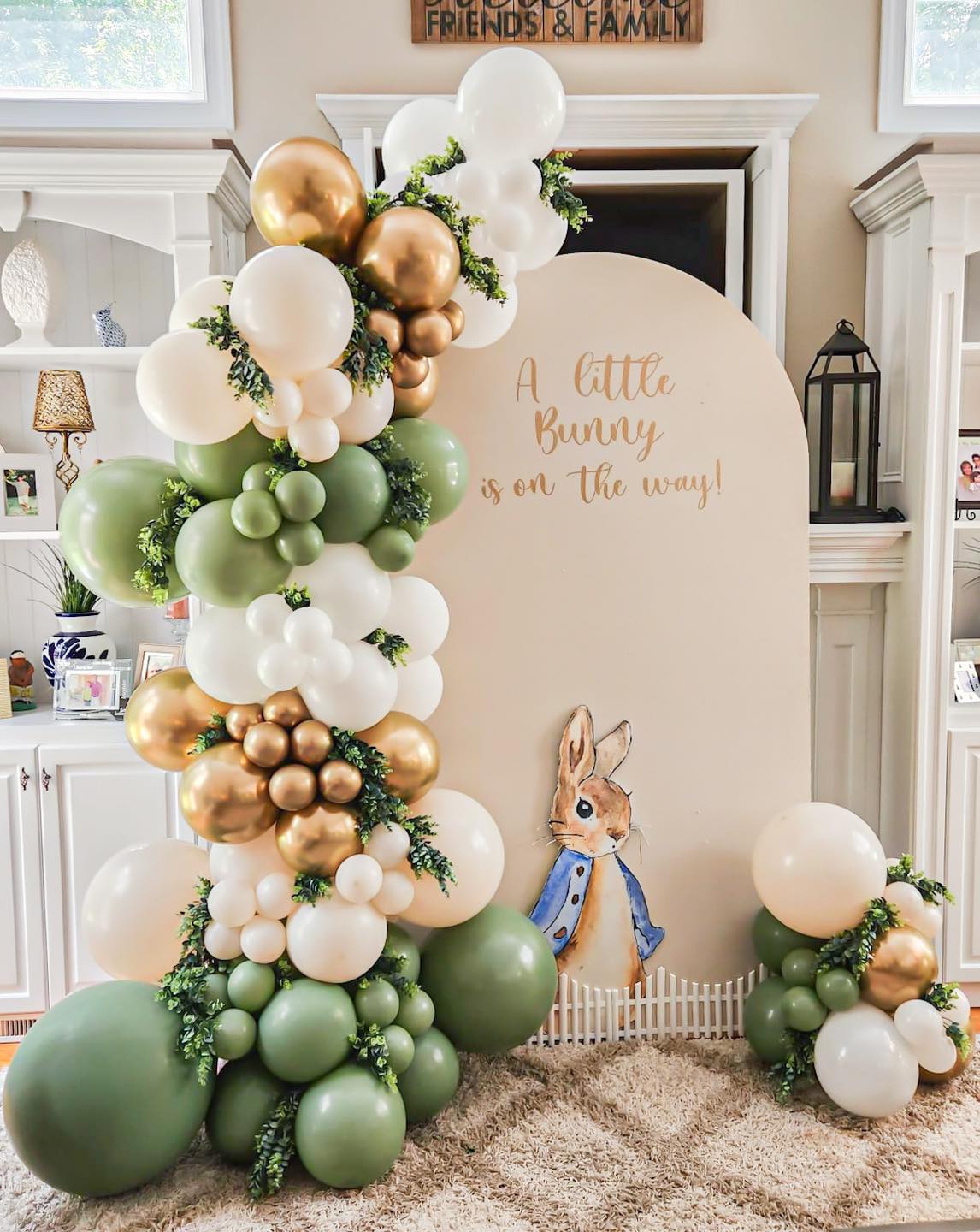 A Little Bunny is on the Way Balloon Setup